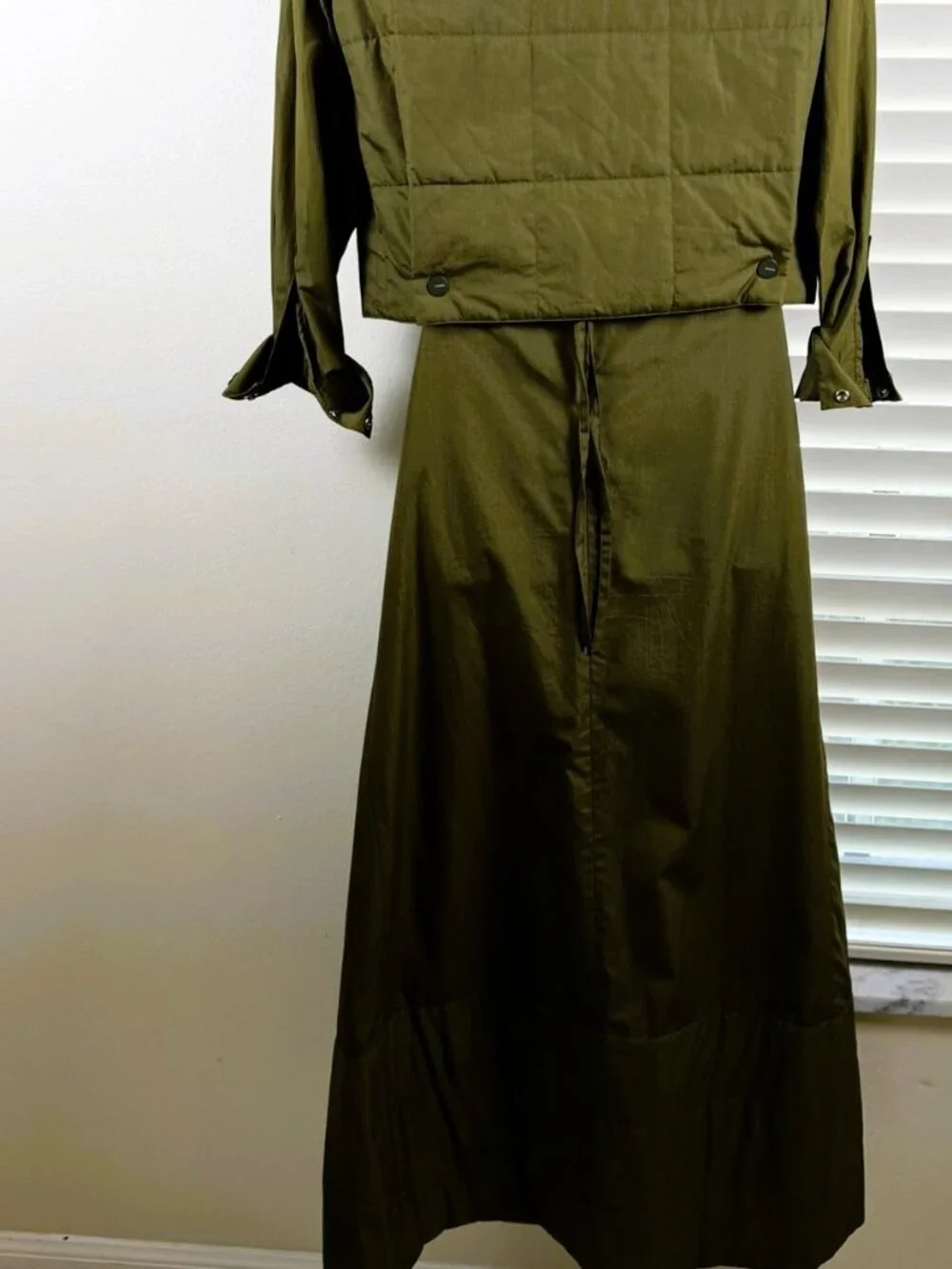 CHANEL 2000 Olive Utility Safari Skirt Suit Sz S-M P14883V08243 jacket & skirt